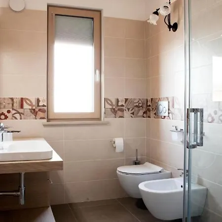 别墅 Parruccia With A Pool And A Panoramic View