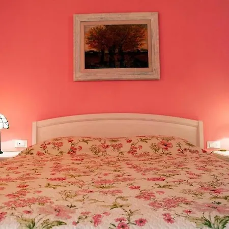 Parruccia With A Pool And A Panoramic View 托伦蒂诺