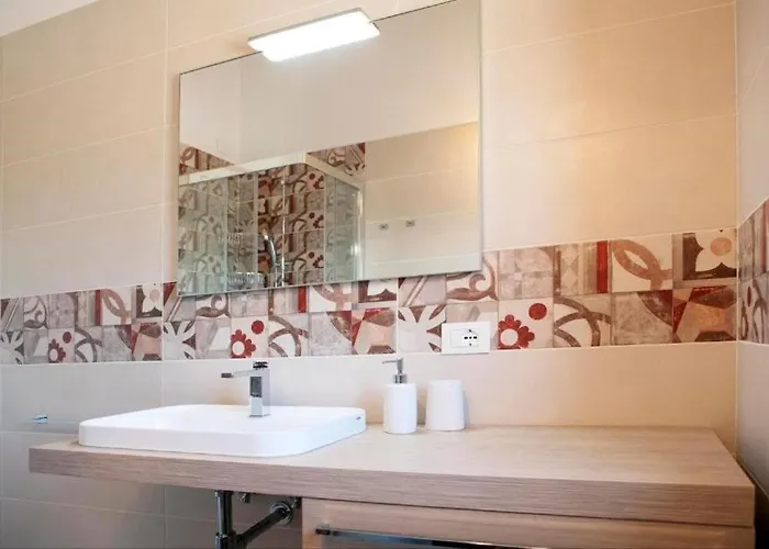 Parruccia With A Pool And A Panoramic View Villa Tolentino