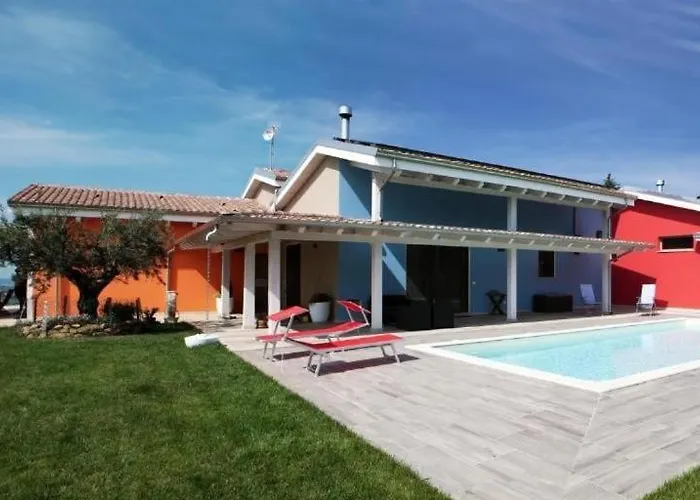 Villa Parruccia With A Pool And A Panoramic View